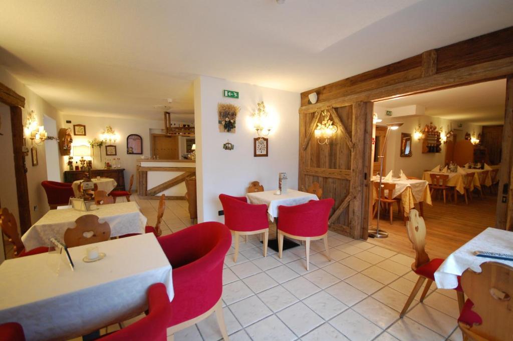 Chalet Fiocco Di Neve ピンツォーロ エクステリア 写真